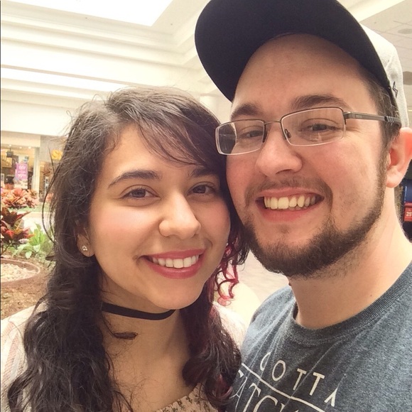 Meet your Posher, Allysa - Picture 1 of 1